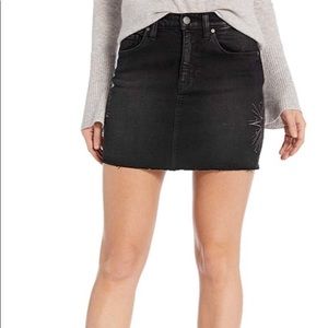 NWT 🖤 Hudson Jeans Viper Mini Skirt 🖤